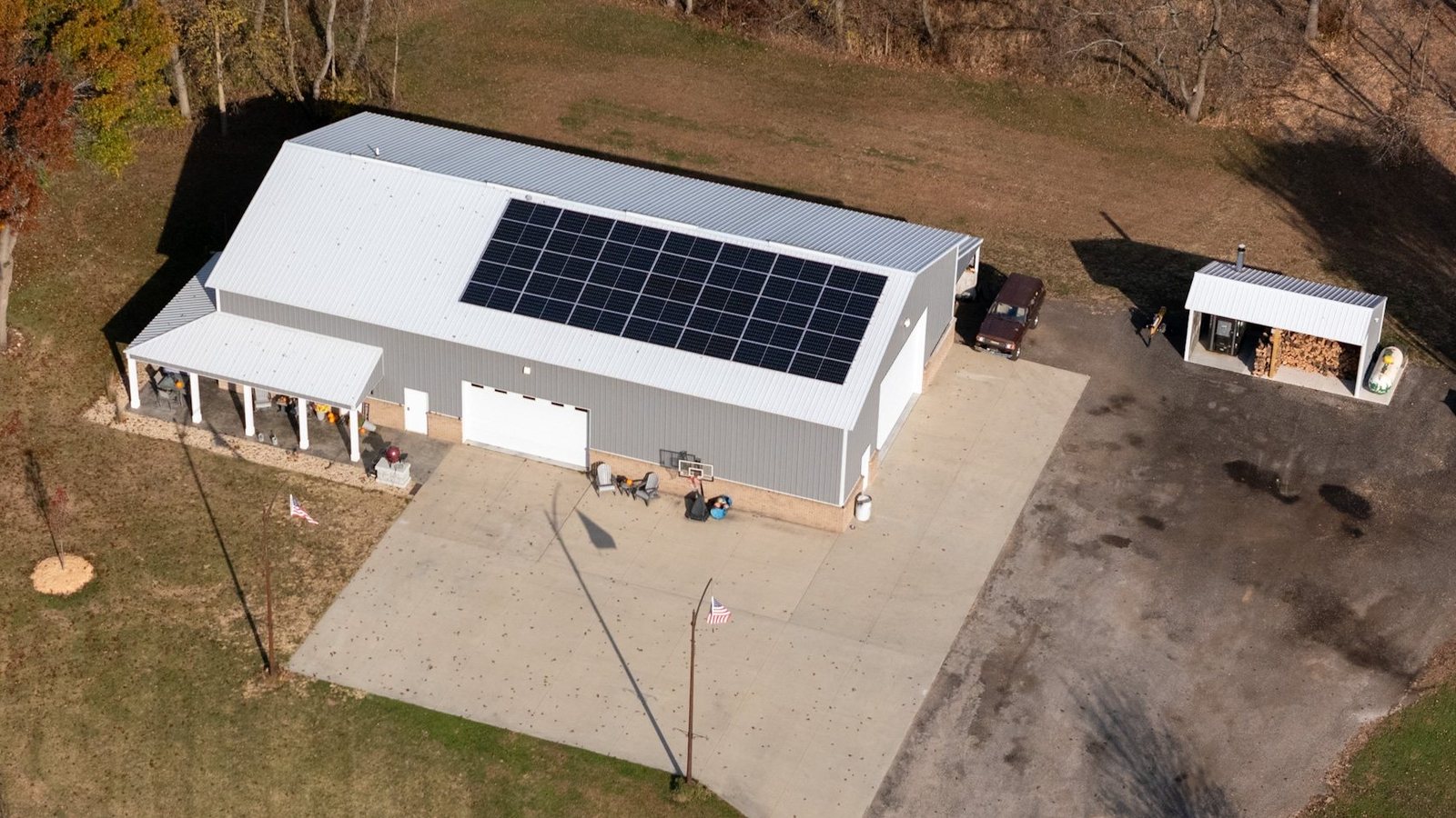 Commercial-style rooftop solar array on a Northern Illinois metal building
